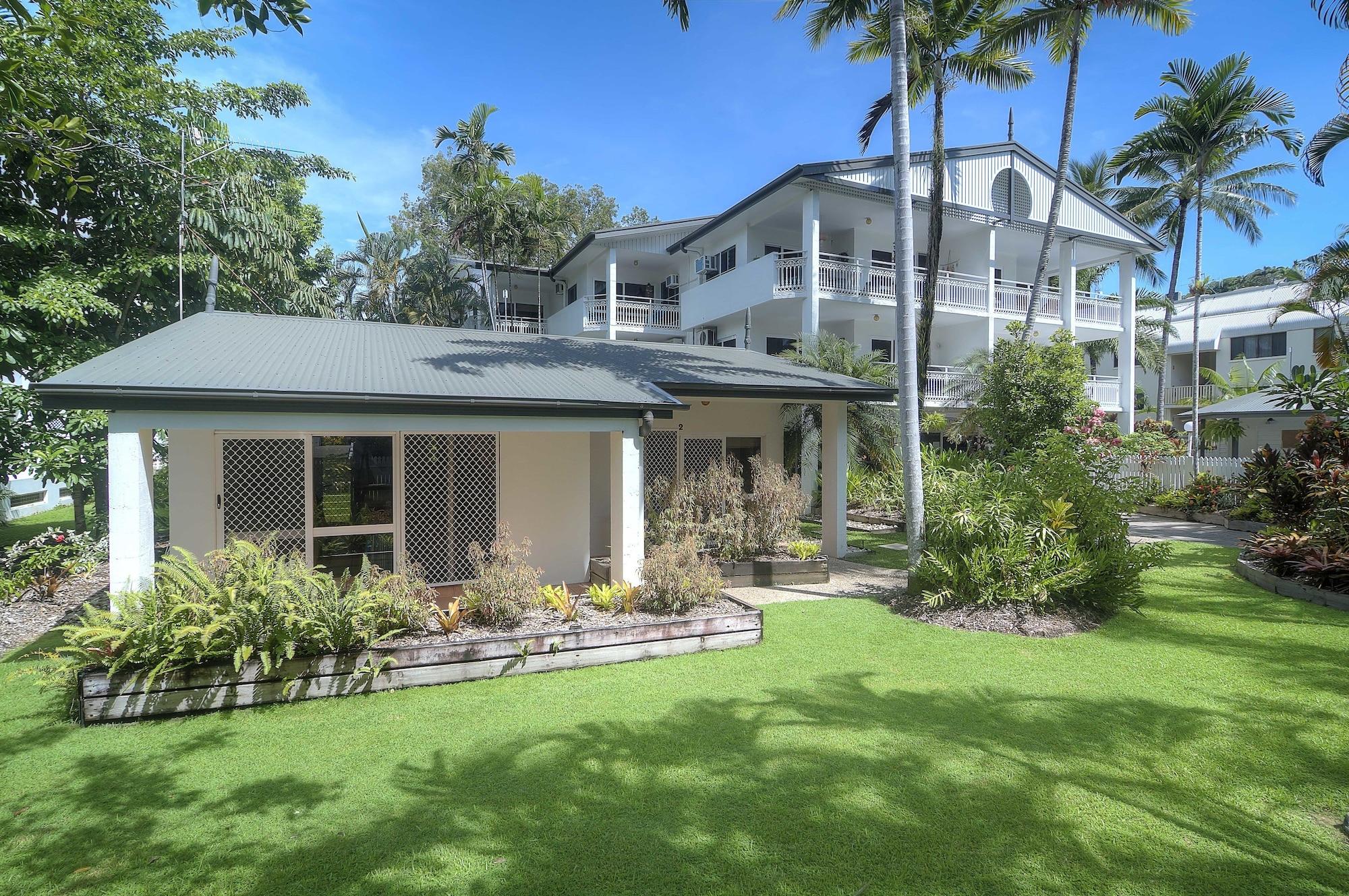 ポートダグラス Garrick Houseアパートホテル エクステリア 写真